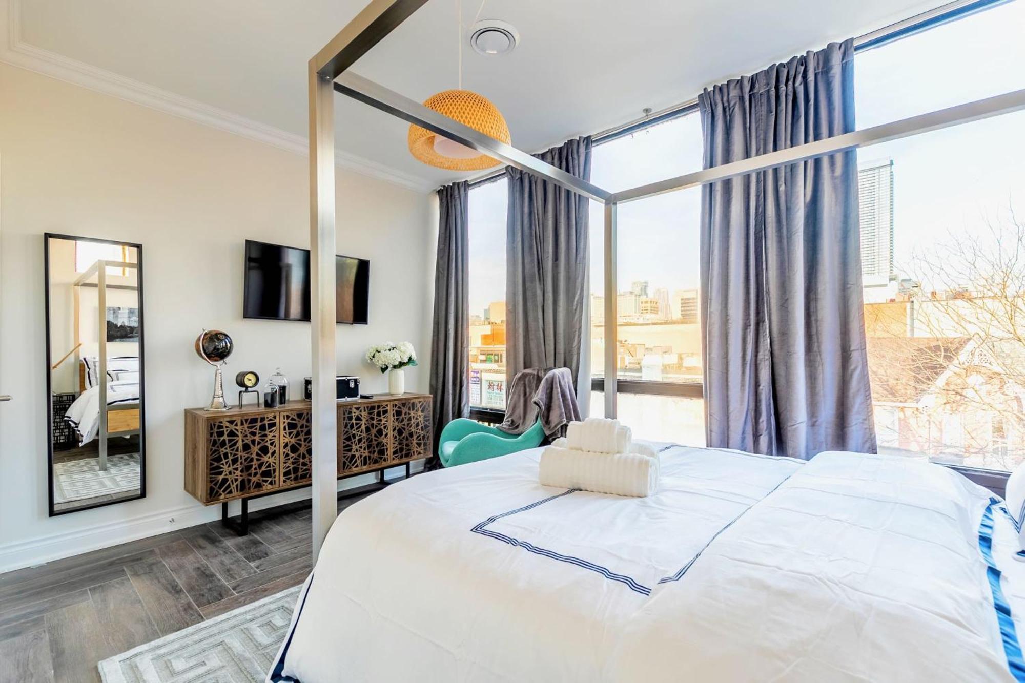 Modern Pet-Friendly Chinatown Apartment Toronto Exterior foto